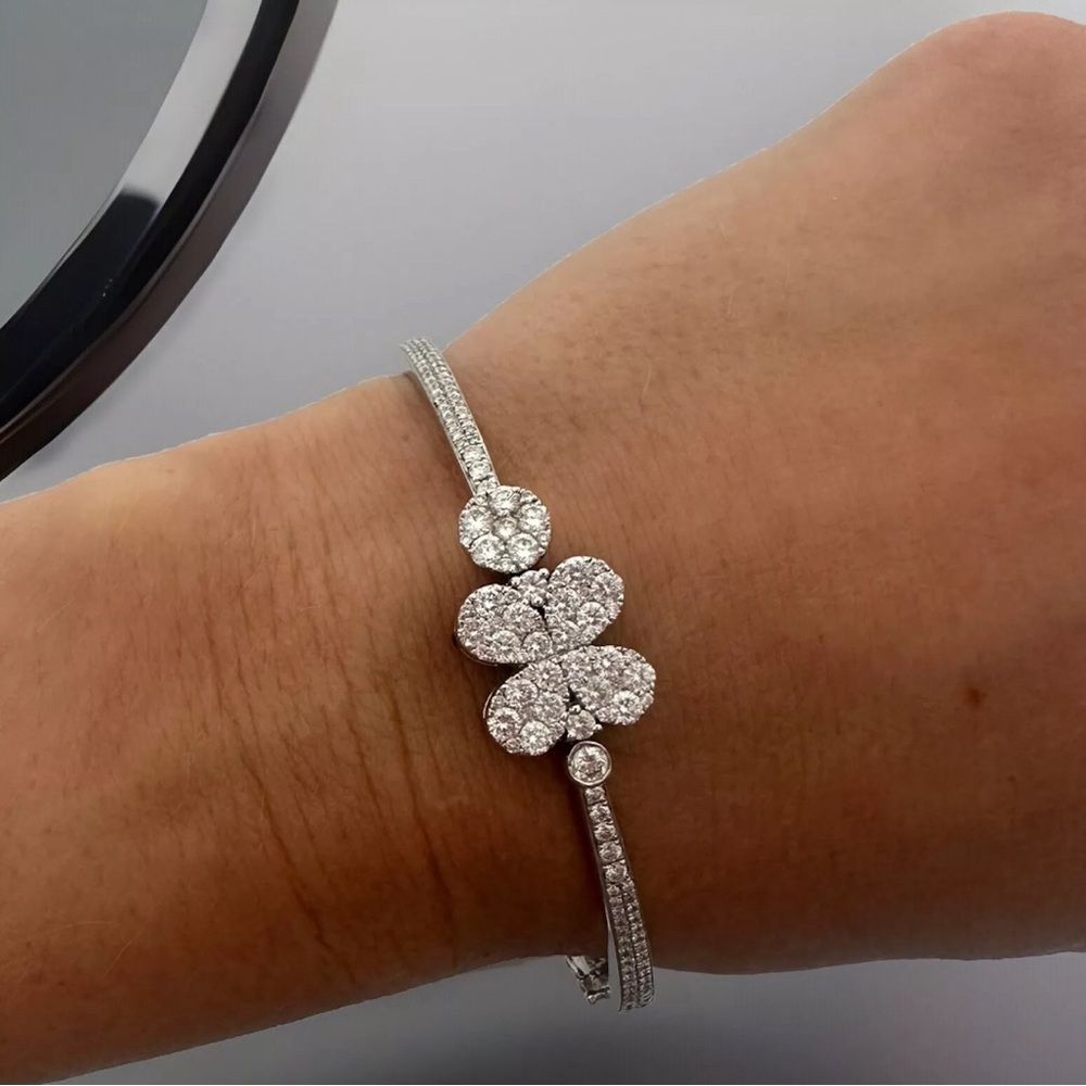18K WG Diamond and Emerald Reversible Bangle Bracelet / 18,65g